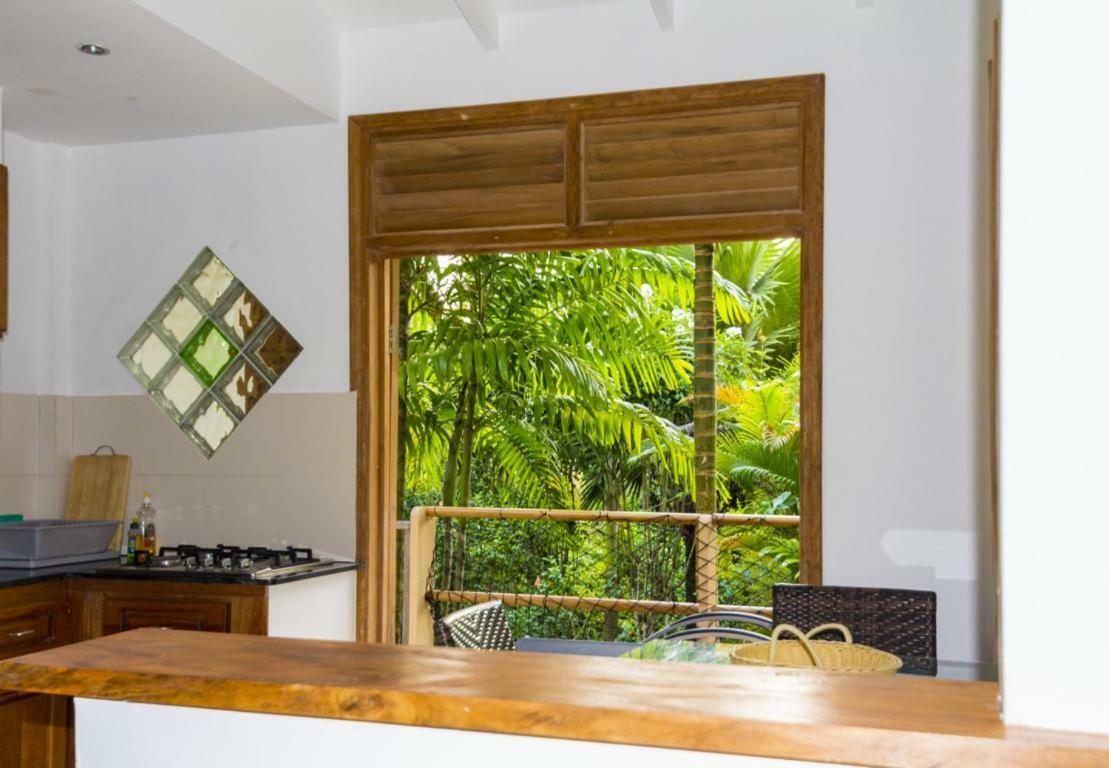 La Batie Selfcatering Apartment Beau Vallon  Εξωτερικό φωτογραφία